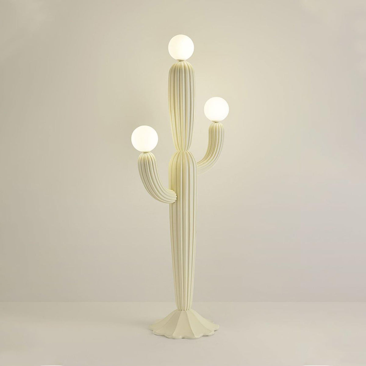 Lámpara de pie cactus Saguara – en color beige