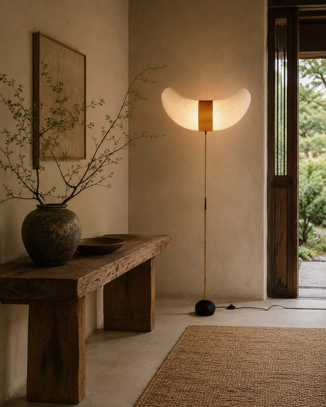 Lámpara de pie de papel Seluma en un salón de estilo japonés – imagen 10