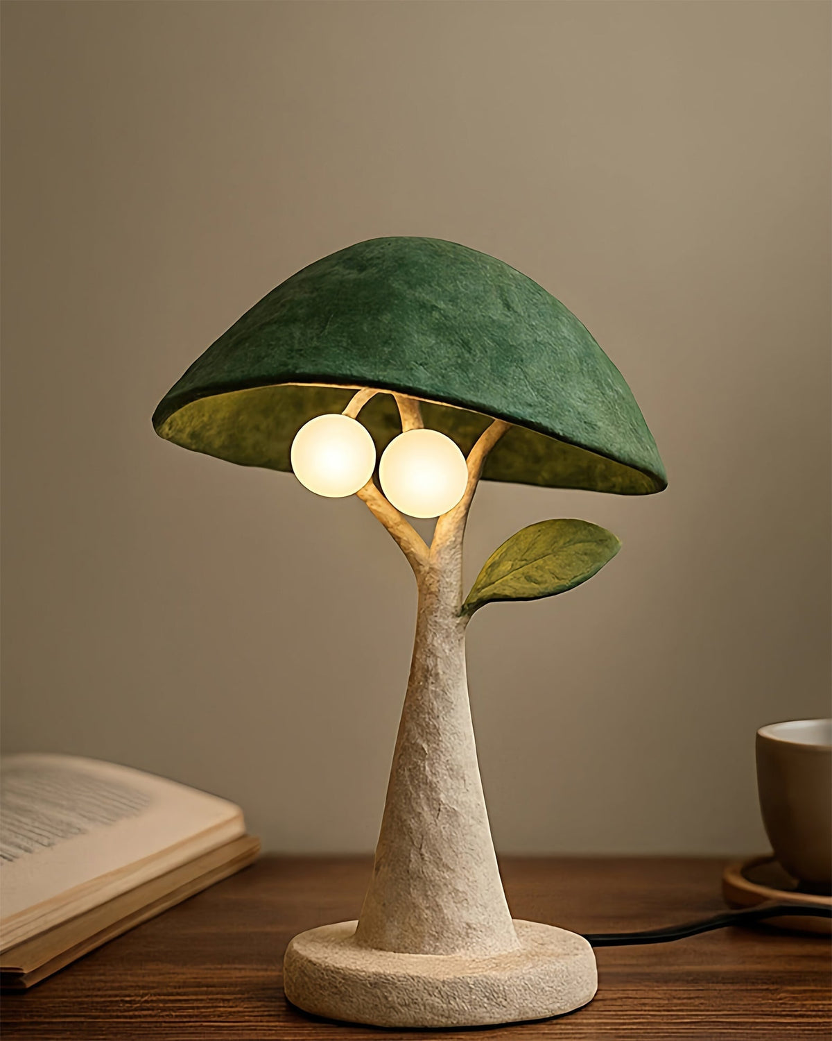 Lámpara de mesa seta Setalia – luz cálida bajo el sombrero verde