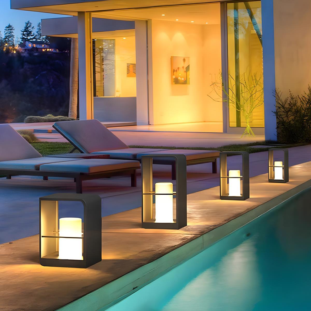 Farol LED de jardín Molvela – marcando el borde de la piscina