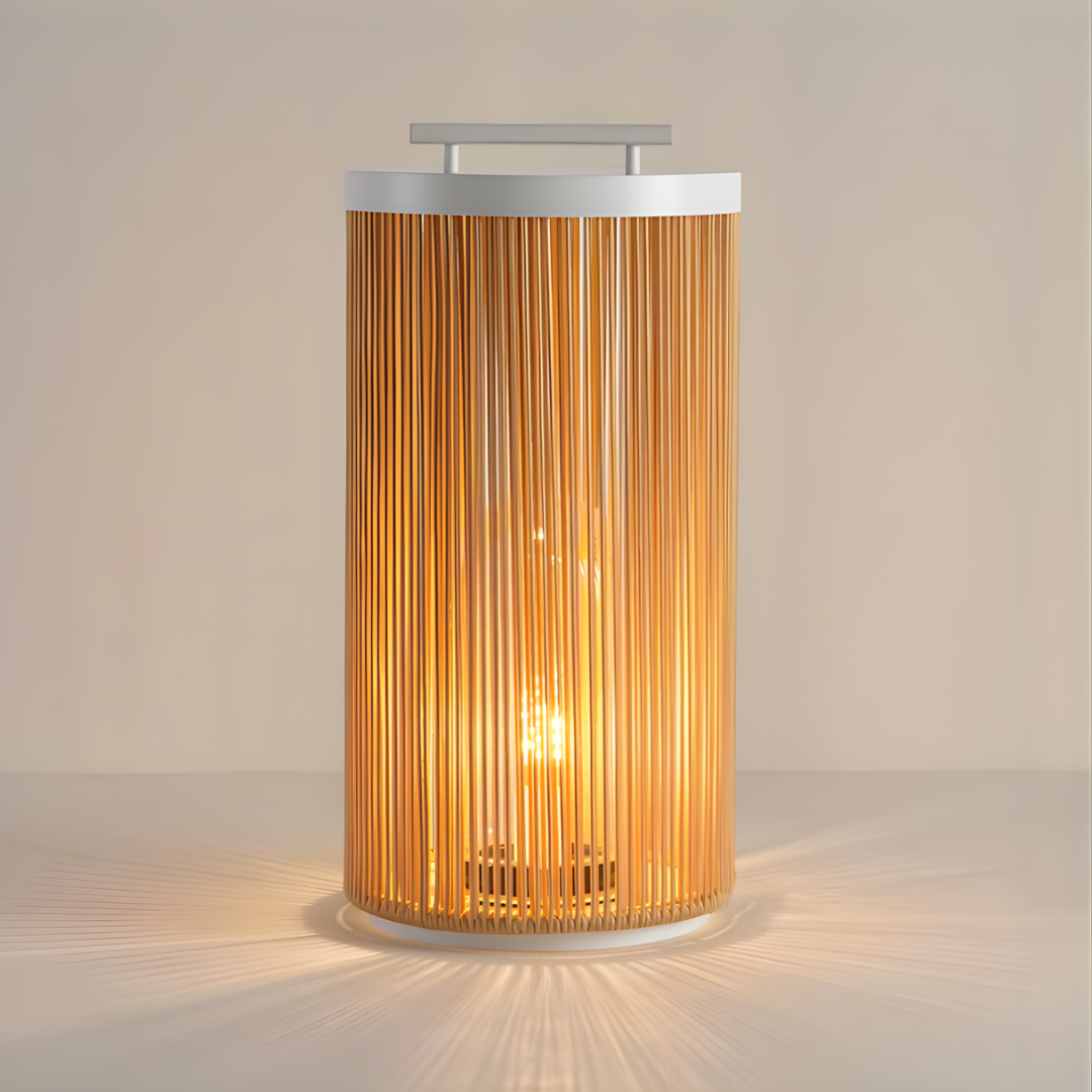Farol solar de bambú Tambora – vista principal