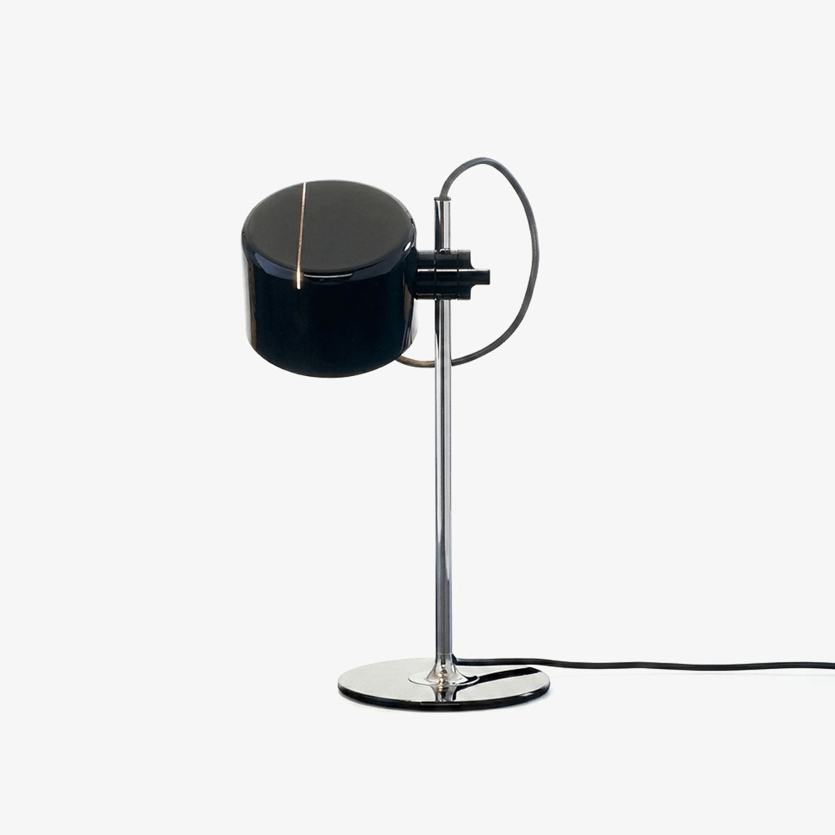 Lámpara de mesa retro de metal Tamboria – vista principal