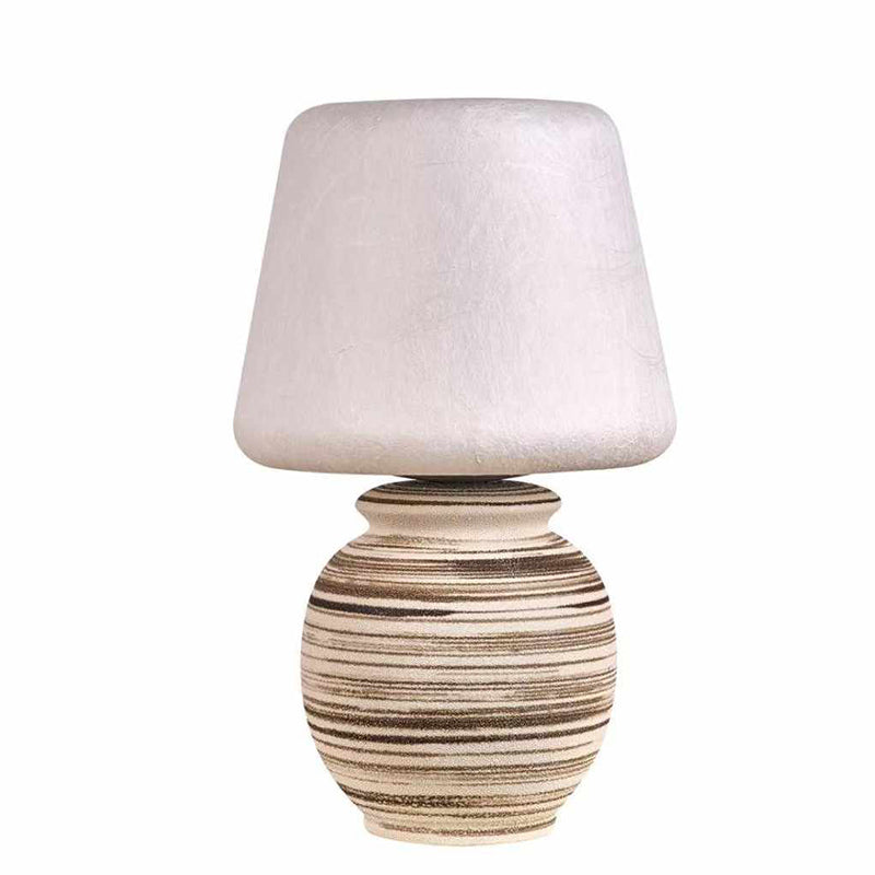 Lámpara de mesa de cerámica Tinela – apagada sobre fondo blanco