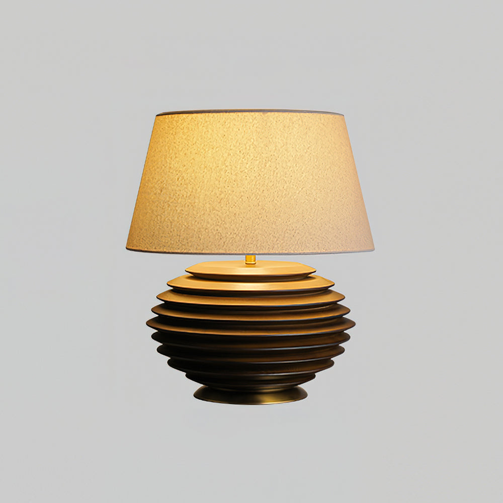 Lámpara de mesa de madera Torneda – nogal con pantalla de lino