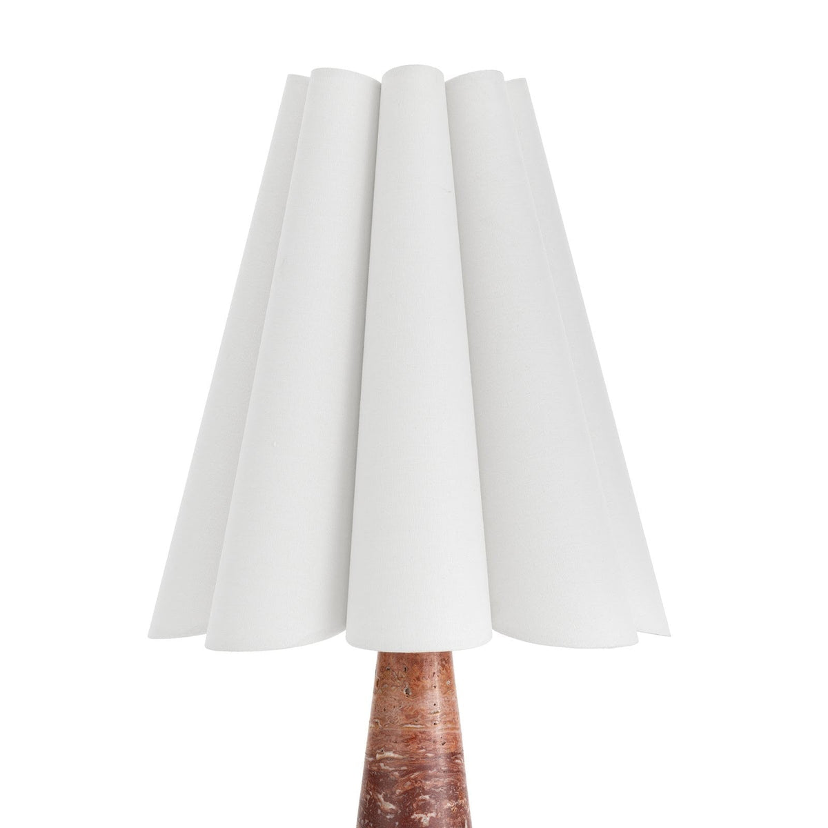 Lámpara de mesa de travertino Tosara – pantalla ondulada de cerca