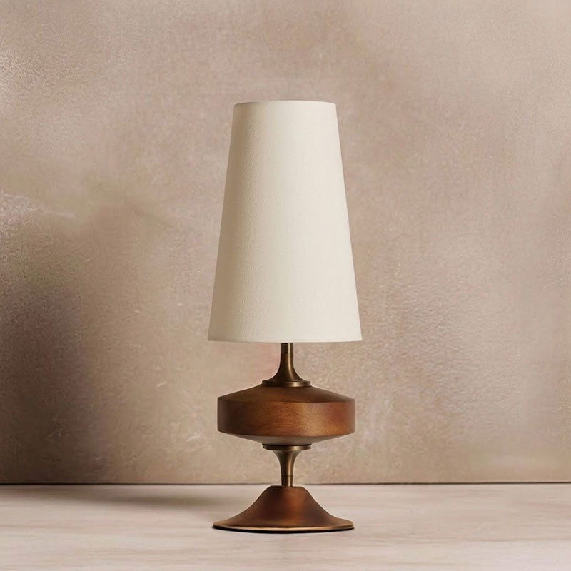 Lámpara de mesa de madera torneada Tulvia – con pantalla blanca