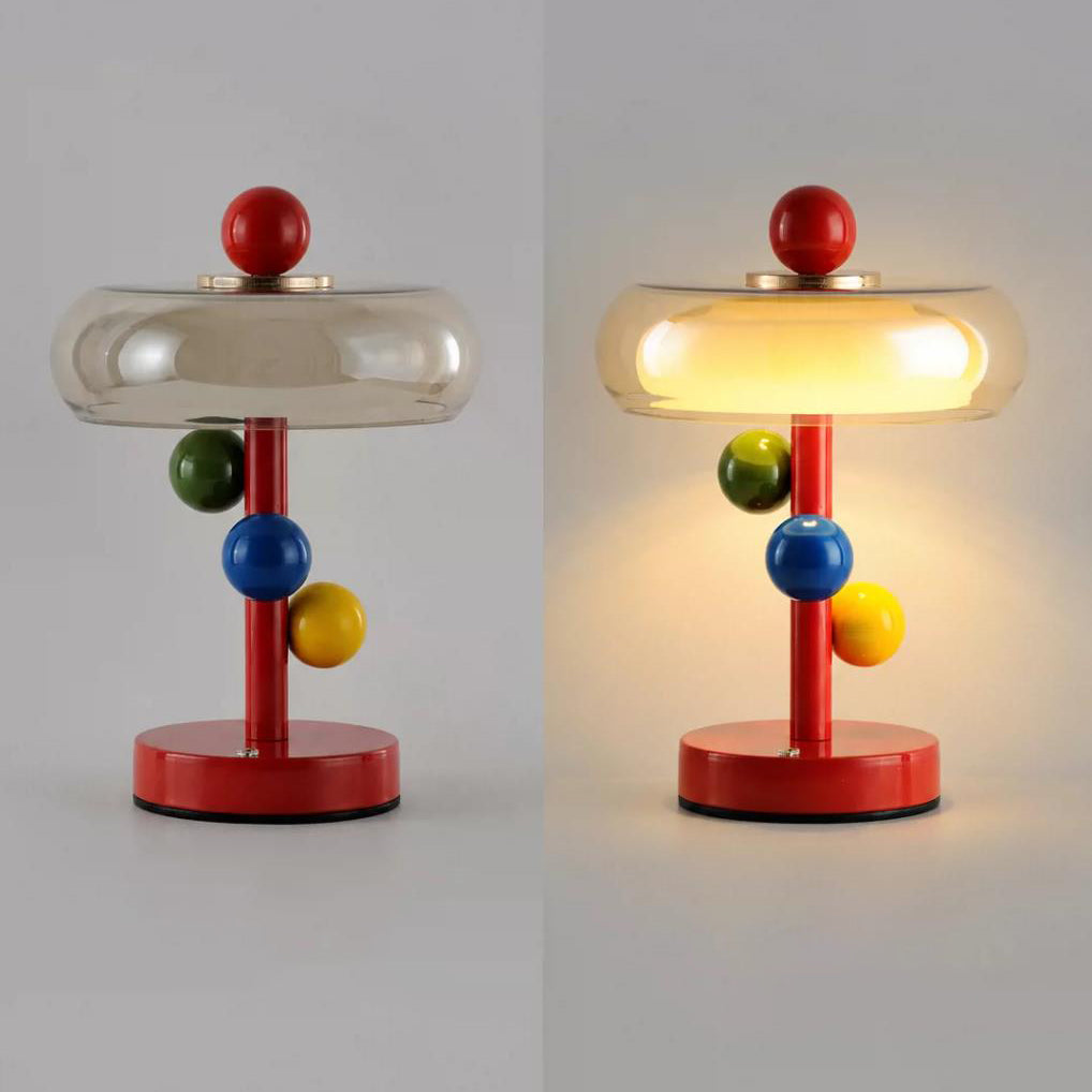 Lámpara de mesa LED de colores Tutela – apagada y encendida