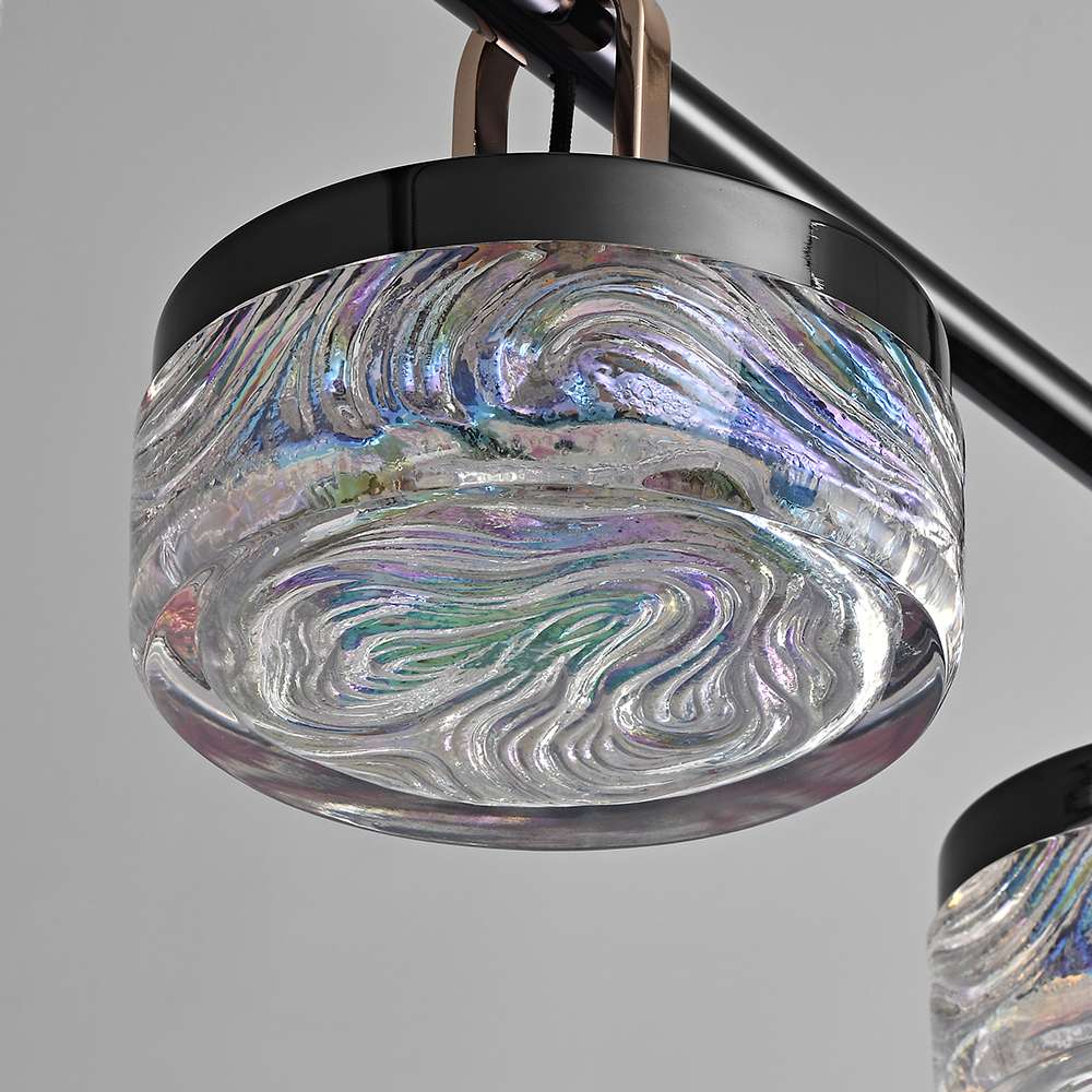 Lámpara colgante LED para isla de cocina Ferlina – detalle de la pantalla de resina tornasolada