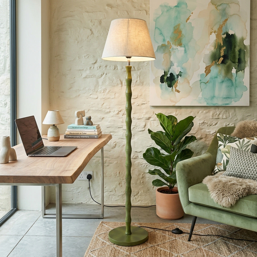 Lámpara de pie Varilda en un salón acogedor – imagen 11