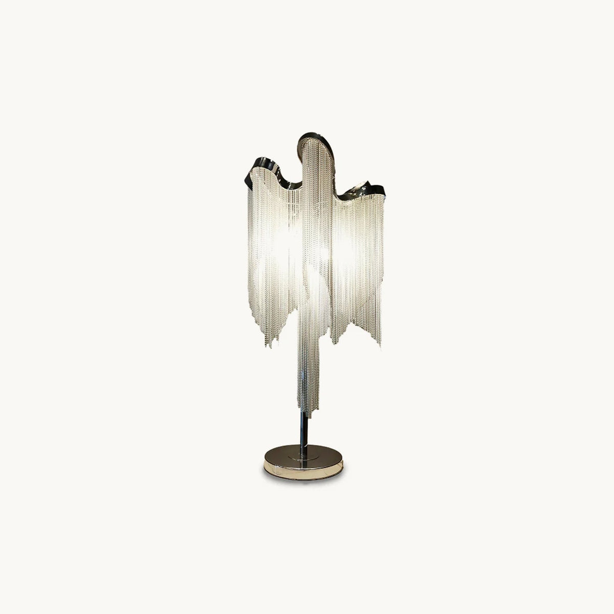 Lámpara de mesa de flecos de cadena Velura – vista principal