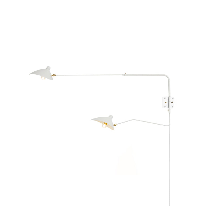 Aplique de pared con brazos articulados Zancora en un salón mid-century – imagen 12