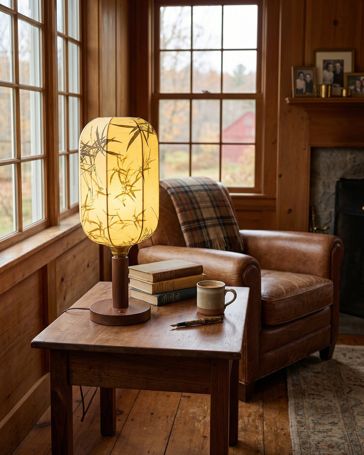 Lámpara de mesa farol japandi Zenaya en un estudio acogedor – imagen 12