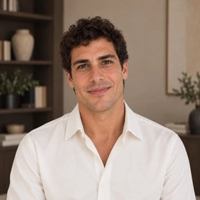 Alejandro Vega